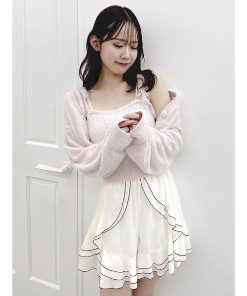 dazzlin(ダズリン)の「ミニシャギーラメニットカーデトップス(カーディガン/ボレロ・レディース・パープル/ベージュ/ピンク/グレー/ブルー・FREE)」の16枚目の写真