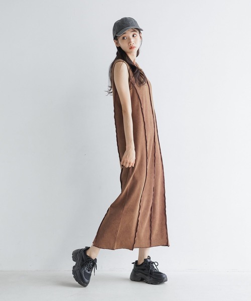 LOWRYS FARM(ローリーズファーム)の「パウダーブリーチノースリワンピース 140133(ワンピース・レディース・ブラウン/チャコールグレー・FREE)」の14枚目の写真