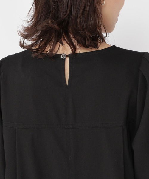 studio CLIP（スタディオクリップ）の「ランタンスリーブデニムワンピース（ワンピース・レディース・インディゴブルー/ブラック・FREE）」の12枚目の写真