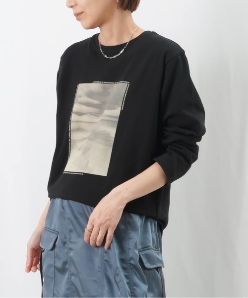 LUCA/LADY LUCK LUCA(ルカ/レディラックルカ)の「LC/LLL 転写プリントロングスリーブカットソー / フォトプリントロンTee(Tシャツ/カットソー・レディース・ブラック/オフホワイト/チャコールグレー・FREE)」の5枚目の写真
