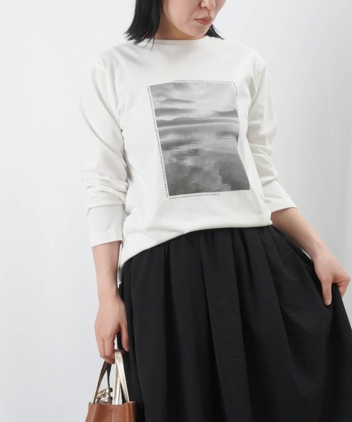 LUCA/LADY LUCK LUCA(ルカ/レディラックルカ)の「LC/LLL 転写プリントロングスリーブカットソー / フォトプリントロンTee(Tシャツ/カットソー・レディース・ブラック/オフホワイト/チャコールグレー・FREE)」の11枚目の写真