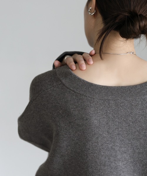 セール】ディープUネックスウェットライクニット（ニット/セーター