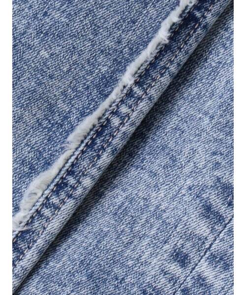 EVRIS（エヴリス）の「アシンメトリーフリンジデザインデニムワンピース（ワンピース・レディース・ライトブルー/ブラック・FREE）」の8枚目の写真