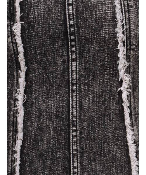 EVRIS（エヴリス）の「アシンメトリーフリンジデザインデニムワンピース（ワンピース・レディース・ライトブルー/ブラック・FREE）」の6枚目の写真