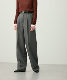 コンフォータブルセミワイドパンツ