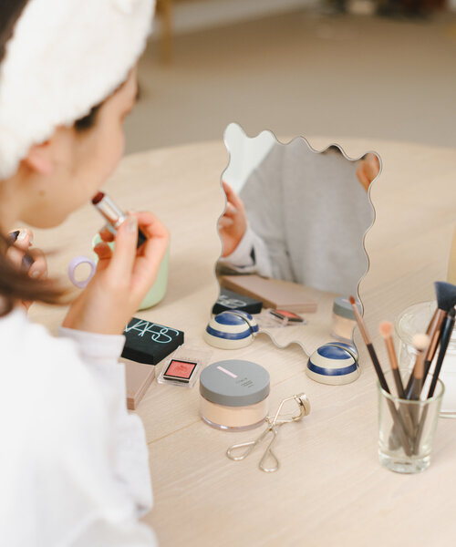 BIRTHDAY BAR（バースデイバー）の「【SAHIR サヒール】Wave mirror