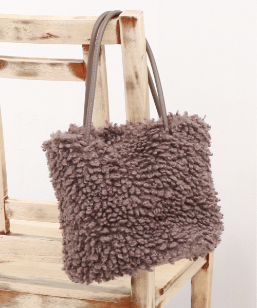 cache cache（カシュ カシュ）の「カシュカシュ cachecache / フェイクムートンハトメトートバッグ（トートバッグ・レディース・ベージュ系その他/グレー/ブラック・FREE）」の22枚目の写真