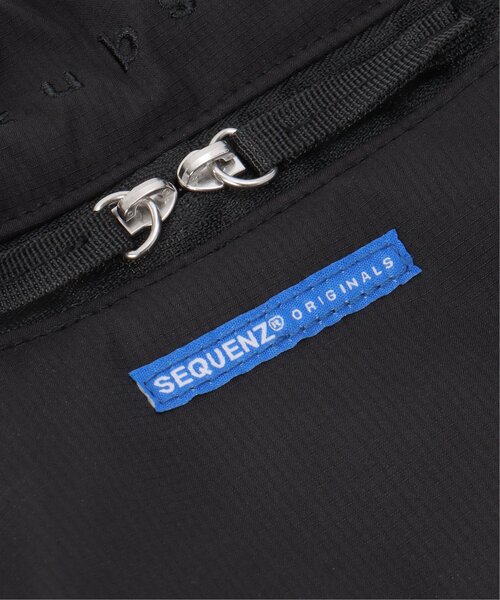 VENCEEXCHANGE（ヴァンスエクスチェンジ）の「ユーティリティカーゴパファーバッグ（ショルダーバッグ・メンズ・ブラック・フリー）」の12枚目の写真