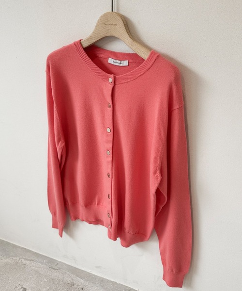Doux archives(ドゥアルシーヴ)の「Basicカーディガン(ニット/セーター・レディース・コーラルピンク/ブラック/グレー/グリーン・38)」の16枚目の写真