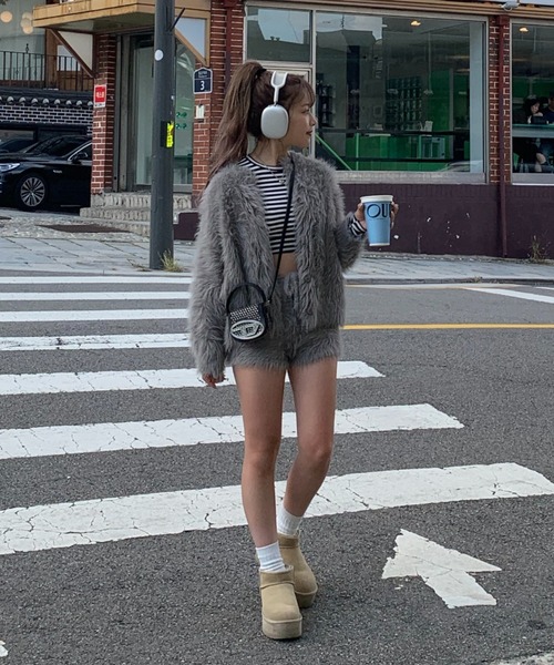 INTER FACTORY（インターファクトリー）の「mayu - シャギーカーディガン (セットアップ)（カーディガン/ボレロ・レディース・ブラック/グレー/アイボリー・FREE）」の19枚目の写真