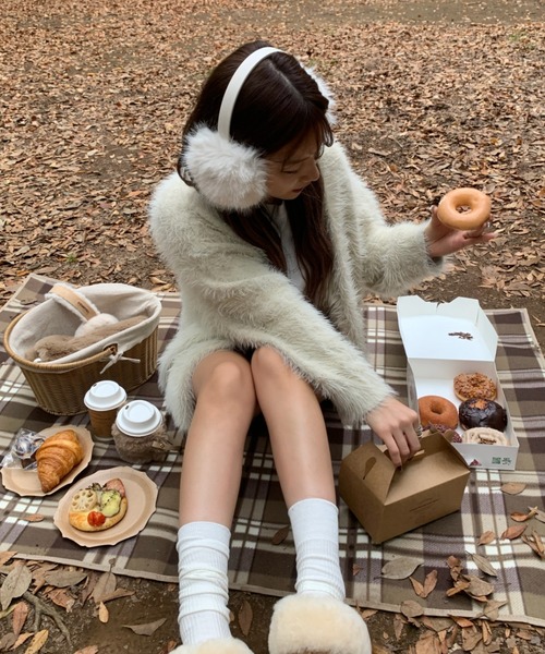 INTER FACTORY（インターファクトリー）の「mayu - シャギーカーディガン (セットアップ)（カーディガン/ボレロ・レディース・ブラック/グレー/アイボリー・FREE）」の9枚目の写真