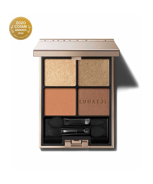 LUNASOL（ルナソル）の「アイカラーレーション（アイシャドウ・レディース・02 Deep Rose Quartz/13 Prelude Reflet/15 Flawless Clarity/16 Mandarin Garnet/17 Smoky Quartz/11 Savage Rose/18 Sepia Amber/20 Venus Glow/22 Serenity Fusion/23 Morning Glow/24 Lucent Bloom/19 Mahogany/21 Melting Nebula・FREE）」の3枚目の写真