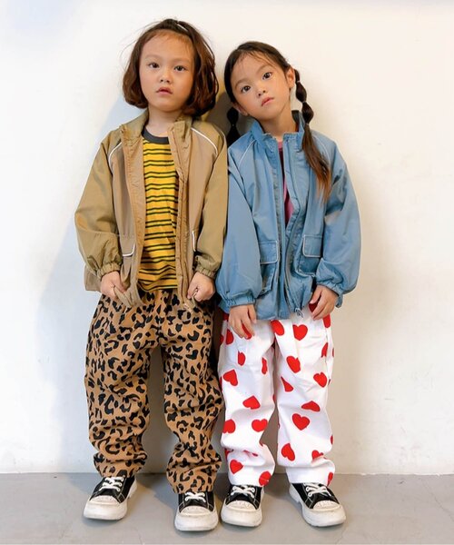 BREEZE（ブリーズ）の「【WEB限定】カラバリ無地・ボーダーTシャツ（Tシャツ/カットソー・キッズ・ターコイズブルー/ブルー/グリーン/ライム/イエロー/チャコール/ベージュ/ロイヤルブルー/ブラック/レッド/ピンク/レインボー・90/100/110/120/130/140/150）」の15枚目の写真