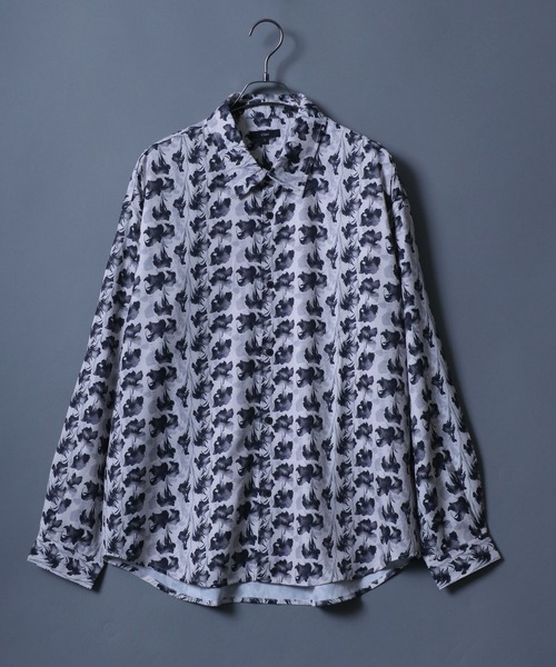 ANPAS(アンパス)の「Georgette Total Pattern Print Big Silhouette Thickness Shirt/ジョーゼット 総柄プリント ビッグシルエット とろみシャツ セットアップ対応(シャツ/ブラウス・メンズ・ブラック系その他7/ブラック系/ブルー系その他/ホワイト系その他/ホワイト系その他3/ブラック系その他4/ブラック系その他6/ブラック系1/ブラック系3/ブラウン系その他3/アイボリー系1/ホワイト系その他5/ホワイト系その他6/ブラック系その他2/ブラック系5/ブラック系7/ブラック系8/グレー系その他/ブラウン系その他/ブラウン系その他4/アイボリー系2/アイボリー系3/オリーブ系/ブルー系その他2/ブルー系その他3/ホワイト系その他2/ホワイト系その他4/ブラック系その他/ブラック系その他3/ブラック系その他5/ブラック系2/ブラック系4/ブラウン系その他2/アイボリー系/ブラック系6/ベージュ系その他・M/L)」の2枚目の写真