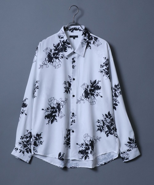 ANPAS（アンパス）の「Georgette Total Pattern Print Big Silhouette Thickness Shirt/ジョーゼット 総柄プリント ビッグシルエット とろみシャツ セットアップ対応（シャツ/ブラウス・メンズ・ブラック系その他7/ブラック系/ブルー系その他/ホワイト系その他/ホワイト系その他3/ブラック系その他4/ブラック系その他6/ブラック系1/ブラック系3/ブラウン系その他3/アイボリー系1/ホワイト系その他5/ホワイト系その他6/ブラック系その他2/ブラック系5/ブラック系7/ブラック系8/グレー系その他/ブラウン系その他/ブラウン系その他4/アイボリー系2/アイボリー系3/オリーブ系/ブルー系その他2/ブルー系その他3/ホワイト系その他2/ホワイト系その他4/ブラック系その他/ブラック系その他3/ブラック系その他5/ブラック系2/ブラック系4/ブラウン系その他2/アイボリー系/ブラック系6/ベージュ系その他・M/L）」の5枚目の写真