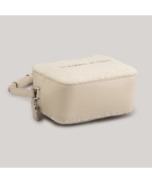 tommy jeans（トミー ジーンズ）の「シェルパカメラバッグ（ショルダーバッグ・レディース・ホワイト・FREE）」の4枚目の写真