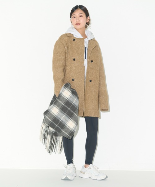 GOOD ROCK SPEED(グッドロックスピード)の「【emmi×GOOD ROCK SPEED×NYC】フーディーロゴスウエット(パーカー・レディース・ベージュ/ホワイト/ライトグレー・FREE)」の18枚目の写真