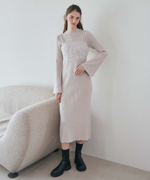 archives（アルシーヴ）の「フェザーニットビスチェ×ニットワンピースＳＥＴ（ワンピース・レディース・アイボリー/ブラック/グレー・MEDIUM）」の4枚目の写真