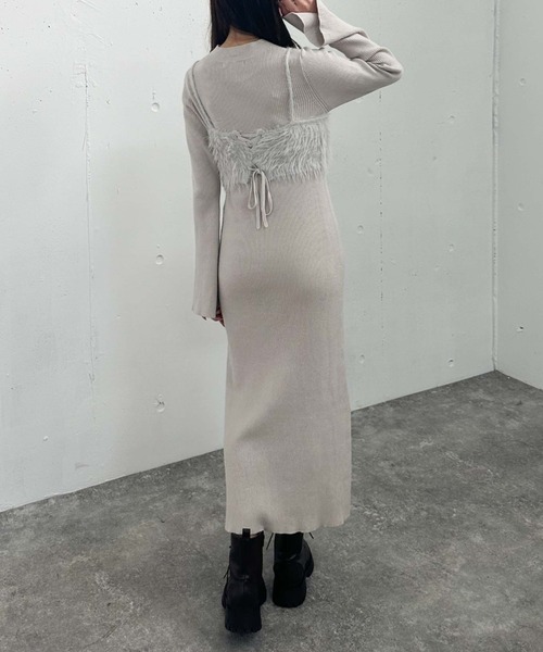 archives（アルシーヴ）の「フェザーニットビスチェ×ニットワンピースＳＥＴ（ワンピース・レディース・アイボリー/ブラック/グレー・MEDIUM）」の18枚目の写真