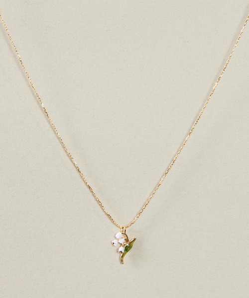 Zoule（ゾーラ）の「Zoule ゾーラ：FLOWER LETTER SERIES　flower letter　花　花言葉　バラ　スミレ　スズラン　ブルースター　ネックレス（ネックレス・レディース・ホワイト/レッド/ブルー/パープル・FREE）」の5枚目の写真