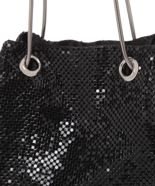 LAKOLE(ラコレ)の「メタルメッシュ巾着ショルダーバッグ / 232714(ショルダーバッグ・レディース・その他1/ブラック・FREE)」の7枚目の写真