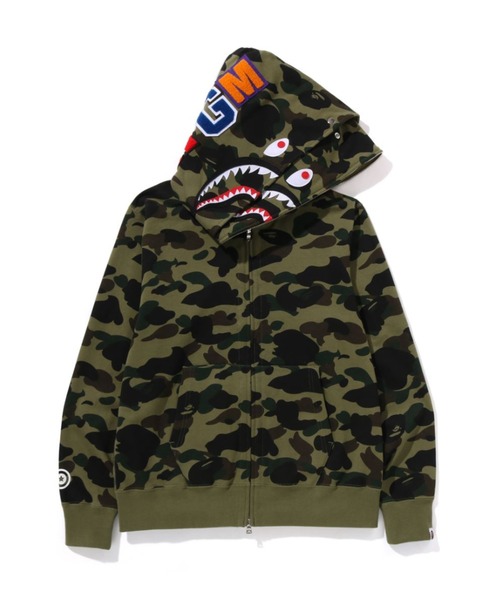 A BATHING APE（アベイシングエイプ）の「1ST CAMO SHARK FULL ZIP