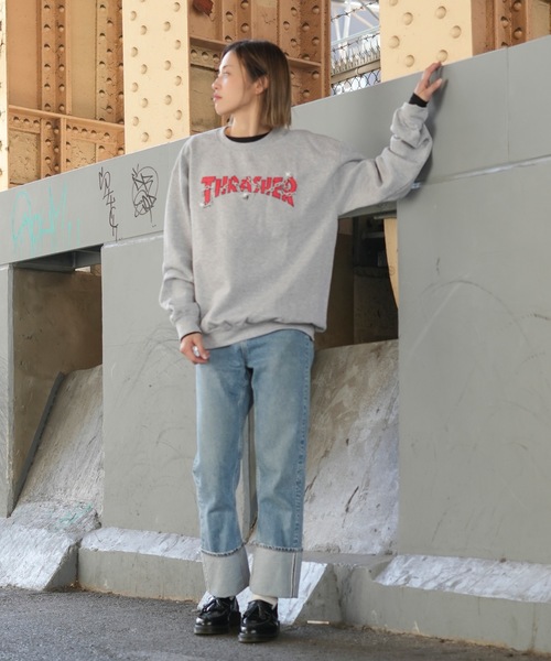 THRASHER(スラッシャー)の「CHAINS BY DANIEL SHEPARD CREW SWEAT/スラッシャースウェットプルパーカー(スウェット・メンズ・グレー・MEDIUM/LARGE/X-LARGE)」の2枚目の写真