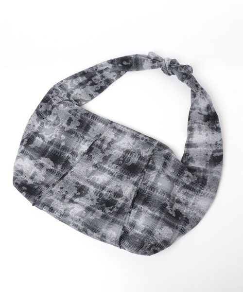 HARE（ハレ）の「【一部カラーWEB限定】EASYショルダーBAG(HARE)（ショルダーバッグ・メンズ・ブラック/グレー系その他/ブラック系その他・FREE）」の15枚目の写真