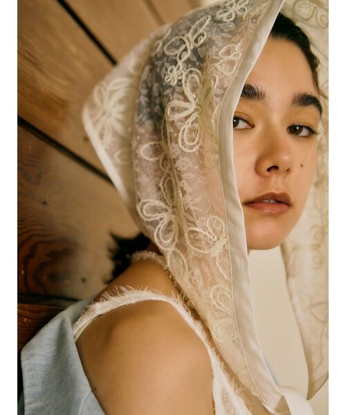 Ungrid（アングリッド）の「シアーエンブロイダリーボンネット（ストール/ショール・レディース・ブラック/オフホワイト・FREE）」の22枚目の写真