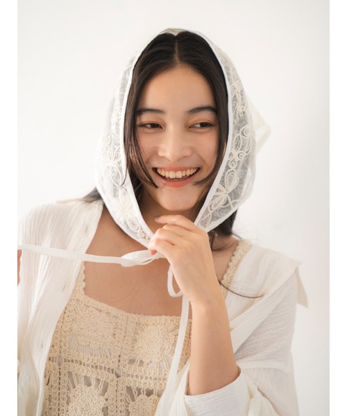 Ungrid（アングリッド）の「シアーエンブロイダリーボンネット（ストール/ショール・レディース・ブラック/オフホワイト・FREE）」の18枚目の写真