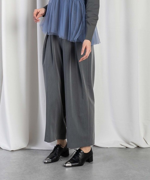 RAW FUDGE(ローファッジ)の「ハイウエストクロスタックパンツ(スラックス・レディース・ベージュ/グレー/ブラック・M)」の13枚目の写真