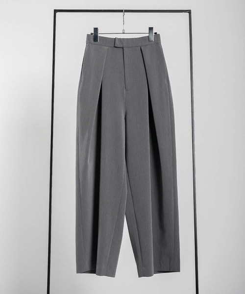 RAW FUDGE(ローファッジ)の「ハイウエストクロスタックパンツ(スラックス・レディース・ベージュ/グレー/ブラック・M)」の6枚目の写真