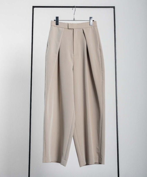 RAW FUDGE(ローファッジ)の「ハイウエストクロスタックパンツ(スラックス・レディース・ベージュ/グレー/ブラック・M)」の7枚目の写真