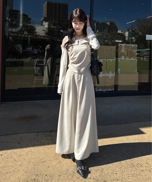 ビジュー付き黒ワイドパンツ ビジューワイドパンツ（その他パンツ）｜mellowneon