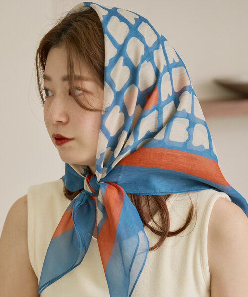 Kastane（カスタネ）の「マルチスカーフ（バンダナ/スカーフ・レディース・ダークブルー/オレンジ/ブルー・FREE）」の18枚目の写真