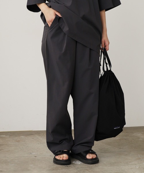 THOUSAND MILE(サウザンドマイル)の「THOUSAND MILE/サウザンドマイル SHORT SLEEVE T-SHIRT & LONG PANTS SET セットアップ(セットアップ・メンズ・ブラック/チャコール・XL/L/M)」の21枚目の写真