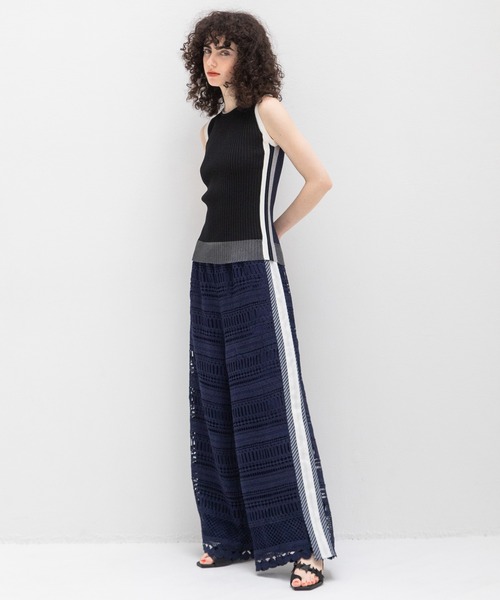 AULA AILA(アウラアイラ)の「レースストライプサイドラインパンツ(その他パンツ・レディース・ブラック/ネイビー/ホワイト・0/1)」の9枚目の写真