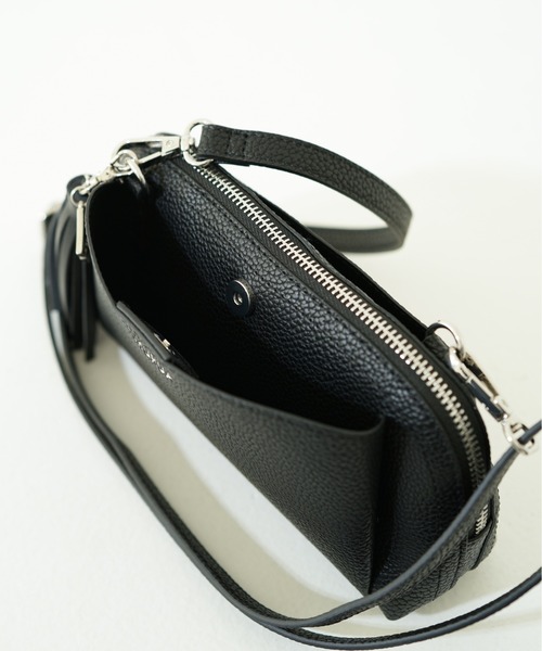 MURUA（ムルーア）の「【MURUA/ムルーア】 TASSEL SERIES　ミニショルダーバッグ（ショルダーバッグ・レディース・ライトグレー/ブラック/ネイビー・FREE）」の5枚目の写真