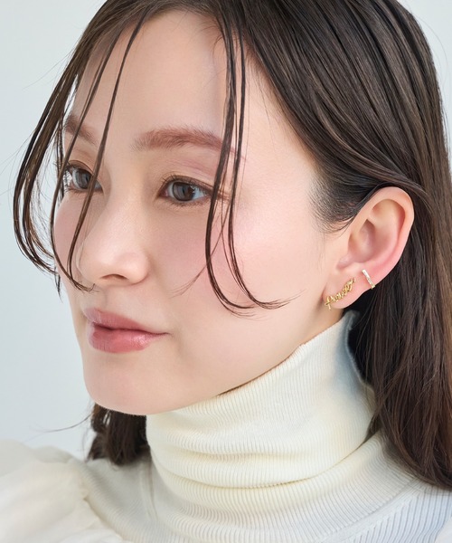 Phoebe(フィービィー)の「ラッキーレターピアス&イヤリング/片耳(ピアス(片耳用)・レディース・ゴールド系1/ゴールド系3/ゴールド系2・FREE)」の19枚目の写真