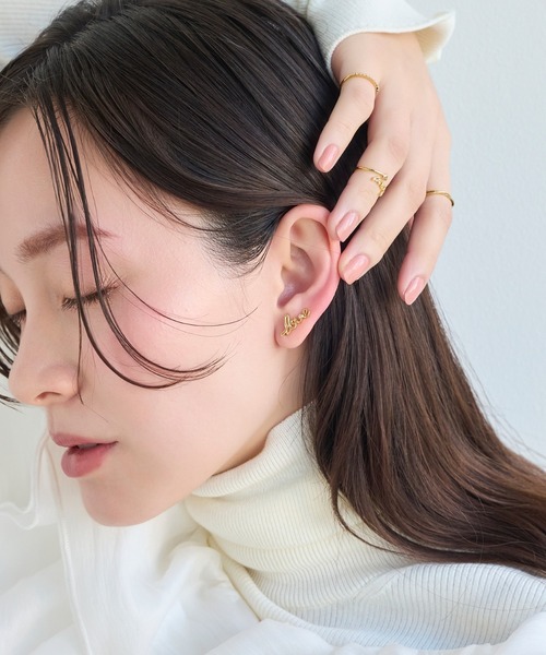 Phoebe(フィービィー)の「ラッキーレターピアス&イヤリング/片耳(ピアス(片耳用)・レディース・ゴールド系1/ゴールド系3/ゴールド系2・FREE)」の15枚目の写真