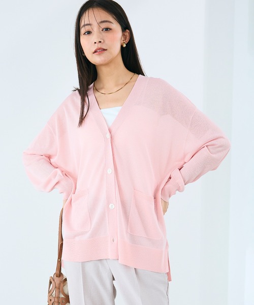 CROSS FUNCTION（クロスファンクション）の「《洗える》サマナチュラオーバーサイズシアーVネックニットカーディガン【CF/クロスファンクション】（カーディガン/ボレロ・レディース・ライトピンク/オフホワイト/ミント/ライトグレー/ブラック/ベージュ/イエロー/ブルー・L/M/LL）」の8枚目の写真