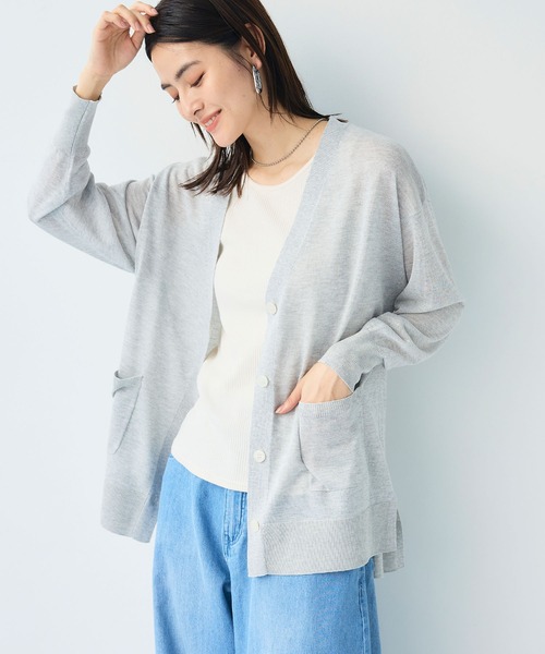 CROSS FUNCTION（クロスファンクション）の「《洗える》サマナチュラオーバーサイズシアーVネックニットカーディガン【CF/クロスファンクション】（カーディガン/ボレロ・レディース・ライトピンク/オフホワイト/ミント/ライトグレー/ブラック/ベージュ/イエロー/ブルー・L/M/LL）」の11枚目の写真