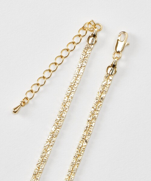 allureville(アルアバイル)の「スネークチェーンショートネックレス(ネックレス・レディース・ゴールド・FREE)」の3枚目の写真