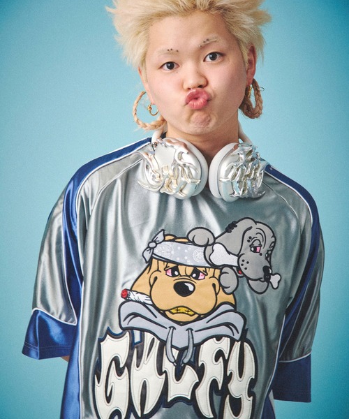 GALFY(ガルフィー)の「GALFY-闇に争いしサイバーTee(Tシャツ/カットソー・メンズ・シルバー/ブラック/ホワイト・L/XL)」の3枚目の写真