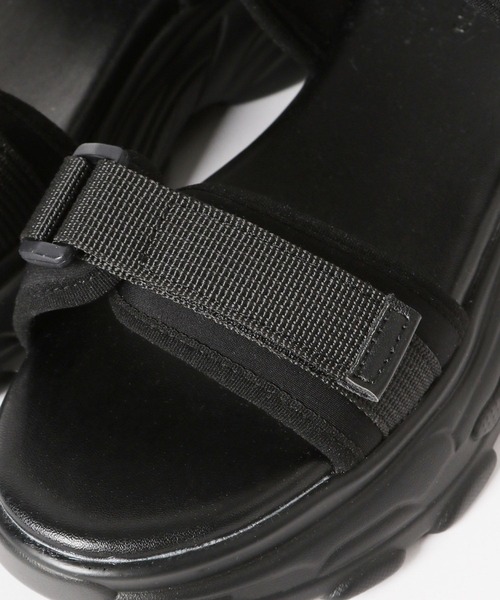 GLOBAL WORK(グローバルワーク)の「スニーカーソールサンダル/324587(サンダル・キッズ・ブラック・22cm/21cm/20cm/23cm)」の16枚目の写真