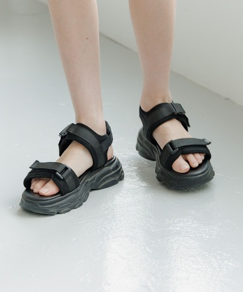 GLOBAL WORK(グローバルワーク)の「スニーカーソールサンダル/324587(サンダル・キッズ・ブラック・22cm/21cm/20cm/23cm)」の10枚目の写真