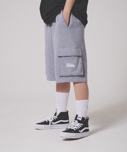 FIRST DOWN（ファーストダウン）の「スウェット カーゴショーツ（カーゴパンツ・メンズ・ブラック/ネイビー/グレー・XL/L/M）」の2枚目の写真
