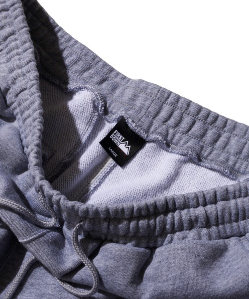 FIRST DOWN（ファーストダウン）の「スウェット カーゴショーツ（カーゴパンツ・メンズ・ブラック/ネイビー/グレー・XL/L/M）」の5枚目の写真