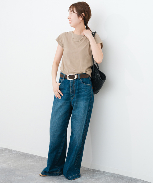 Spick & Span(スピックアンドスパン)の「コンパクトキャップスリーブTEE(Tシャツ/カットソー・レディース・ブラック/ホワイト/ベージュ・FREE)」の17枚目の写真