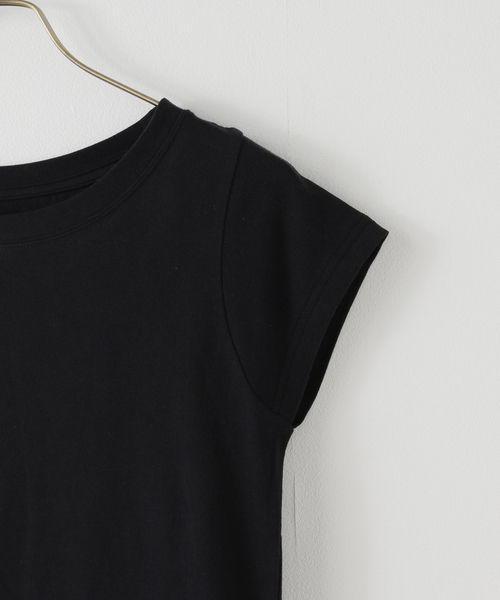 Spick & Span(スピックアンドスパン)の「コンパクトキャップスリーブTEE(Tシャツ/カットソー・レディース・ブラック/ホワイト/ベージュ・FREE)」の5枚目の写真